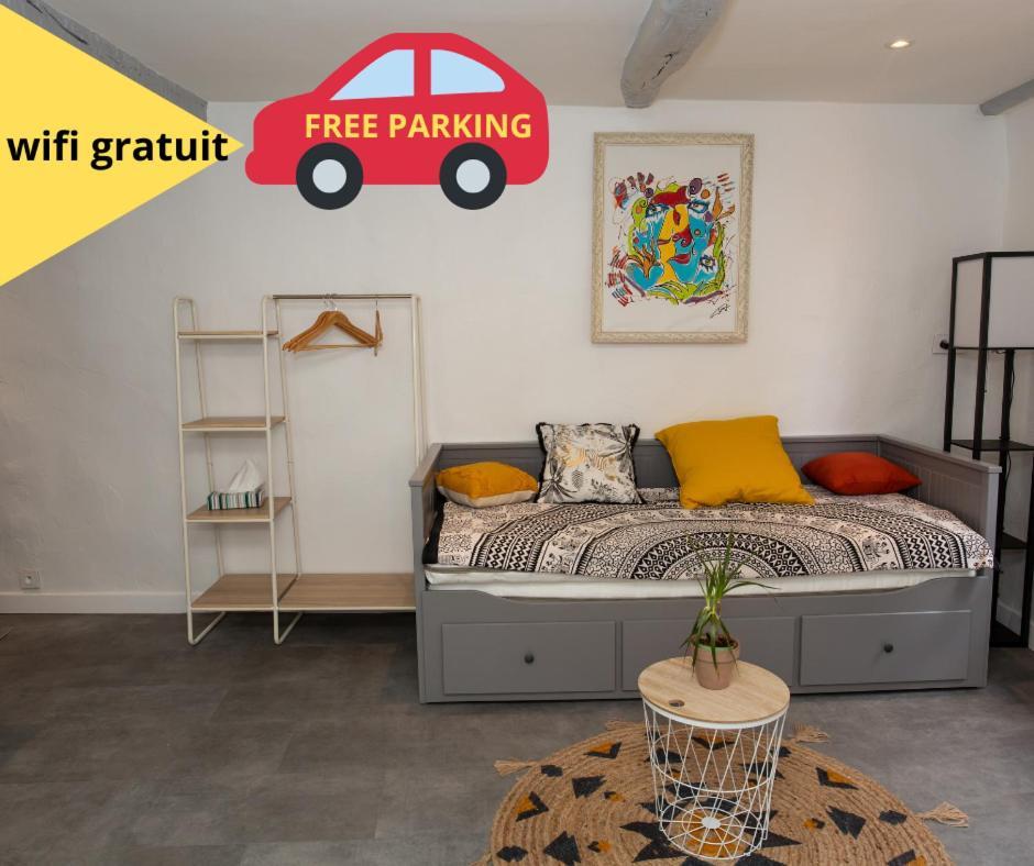 グラースStudio Cosy Dans Centre Historique Avec Parkingアパートメント エクステリア 写真